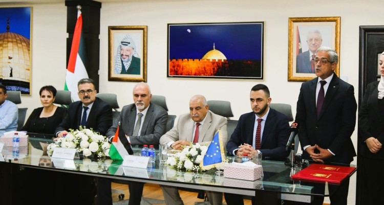 من دار محافظة القدس.. الزراعة تطلق برنامج المساعدات الزراعية الممول من الاتحاد الأوروبي بقيمة 560 ألف يورو لدعم صمود المزارعين